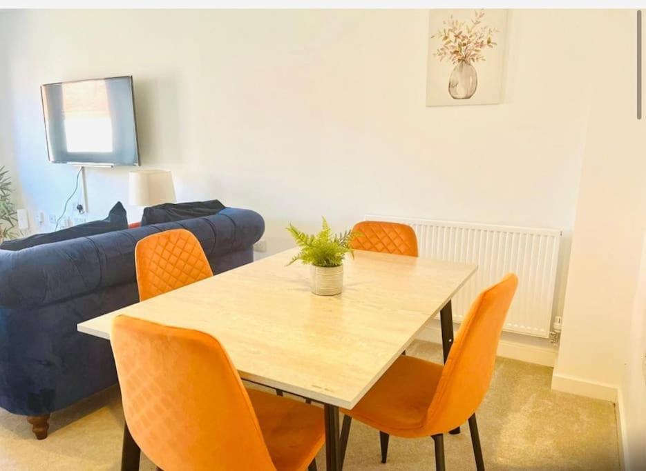 Ashford Retreat - Luxury Home With Double Parking 외부 사진