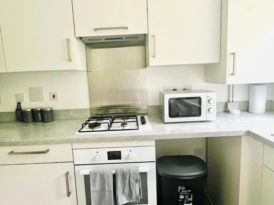 Ashford Retreat - Luxury Home With Double Parking 외부 사진