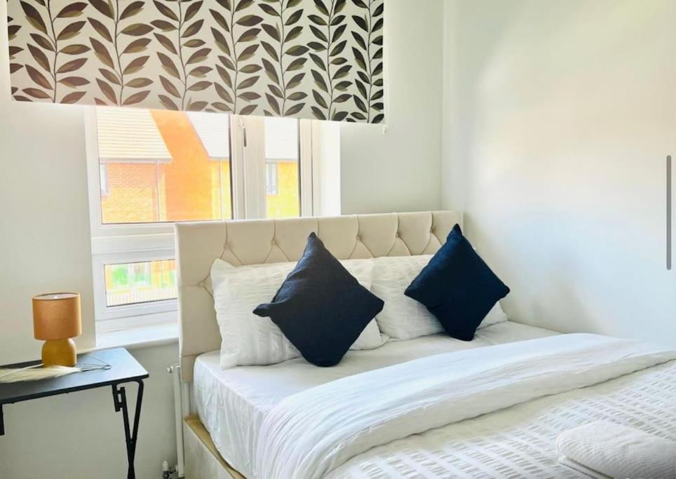 Ashford Retreat - Luxury Home With Double Parking 외부 사진
